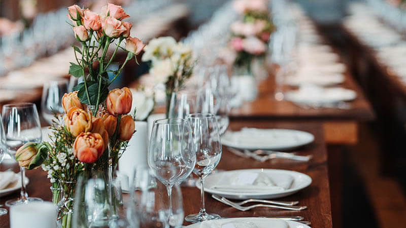 wedding breakfast, plates and flowers