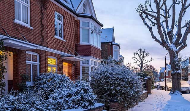 Snowy house scene